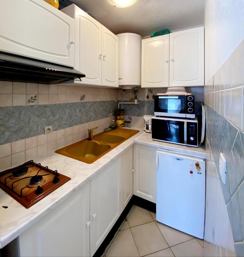 Апартаменти Charmant Studio Costebelle Proche Gare, Terrasse Et Parking Gratuit Єр Екстер'єр фото